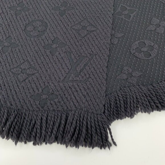 H13184 Louis Vuitton dark grey logo printed wool tassel scarf 32*116cm slight sn - Picture 6 of 8